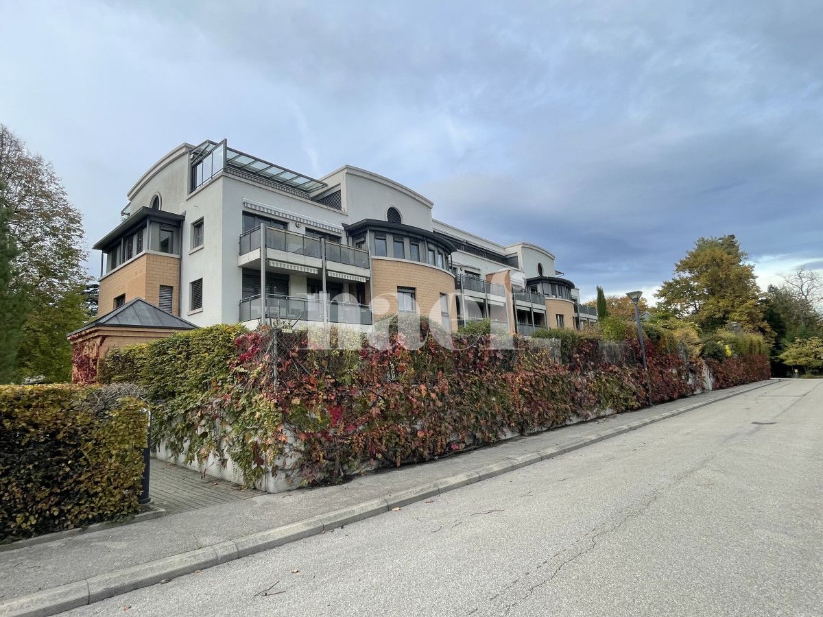 À louer : Appartement 5.5 Pieces Nyon - Ref : EC.41167 | Naef Immobilier