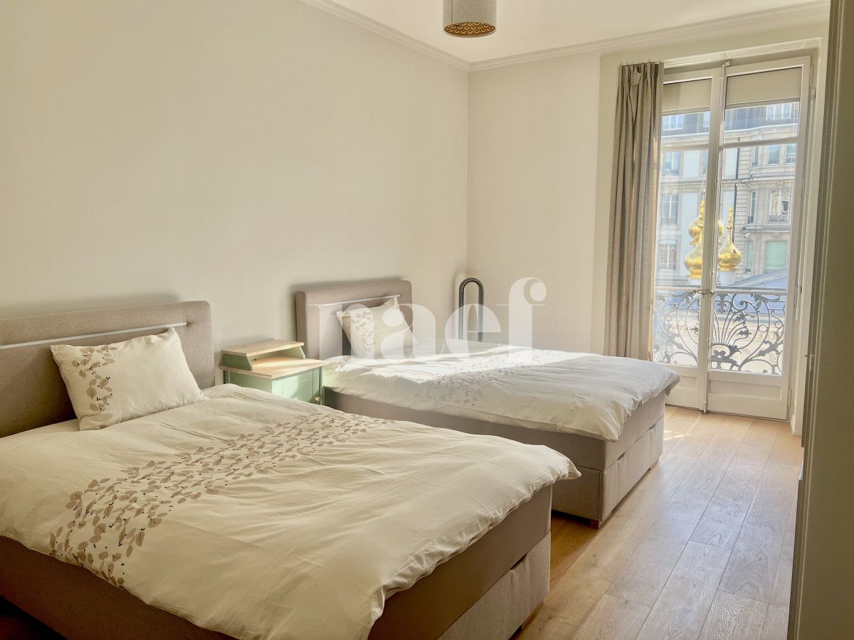À louer : Appartement 8 Pieces Genève - Ref : EC.41434 | Naef Immobilier