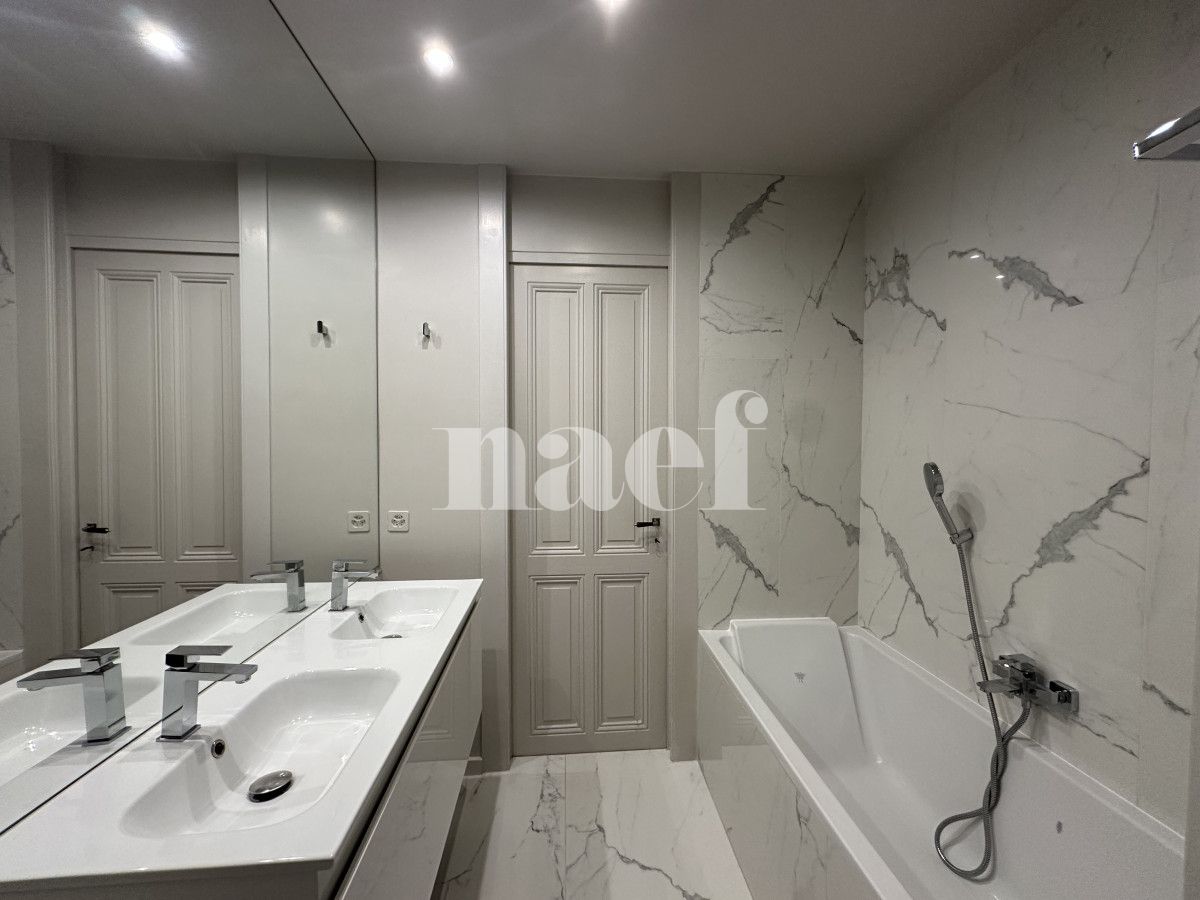 À louer : Appartement 8 Pieces Genève - Ref : EC.41434 | Naef Immobilier