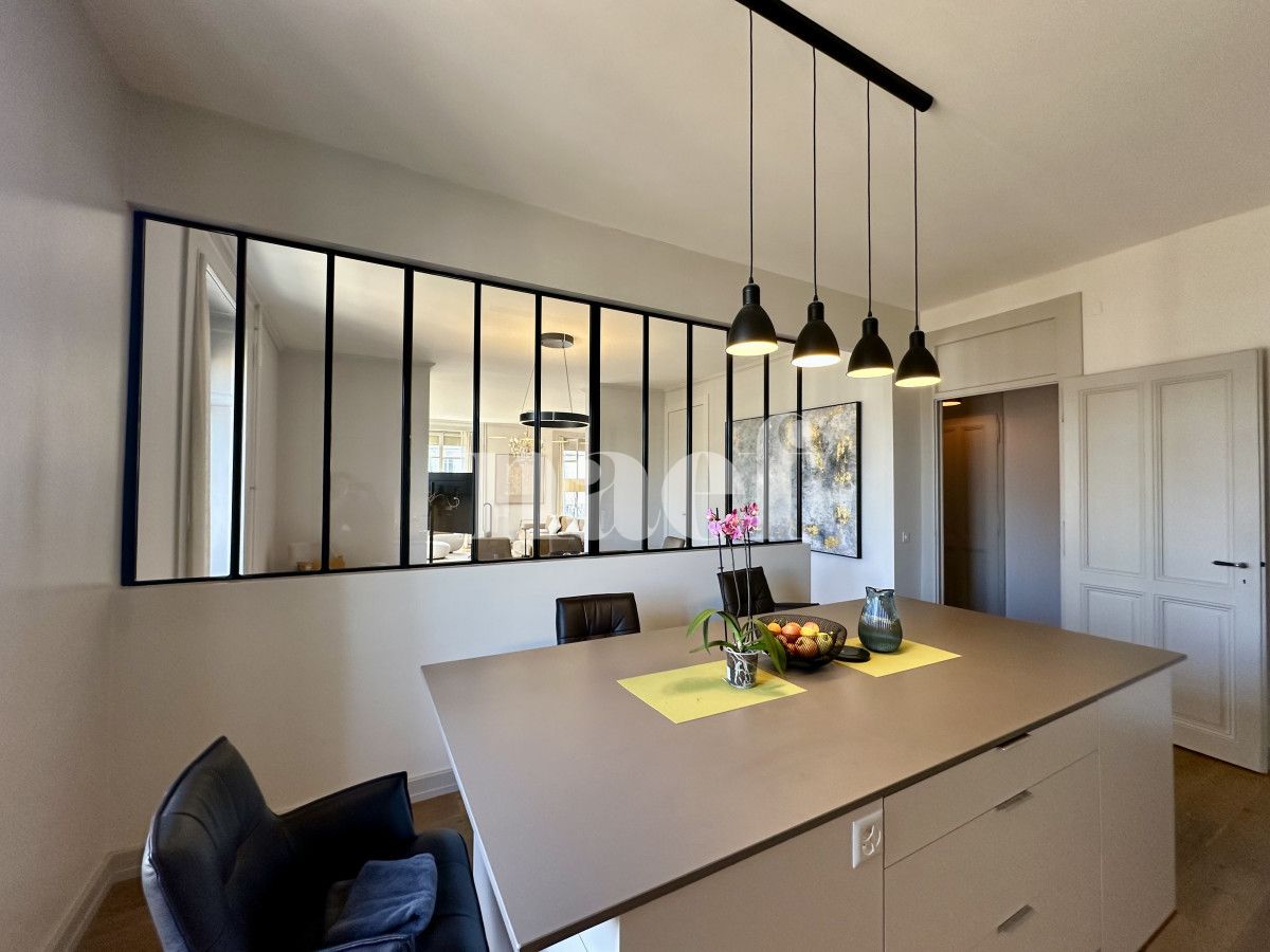 À louer : Appartement 8 Pieces Genève - Ref : EC.41434 | Naef Immobilier