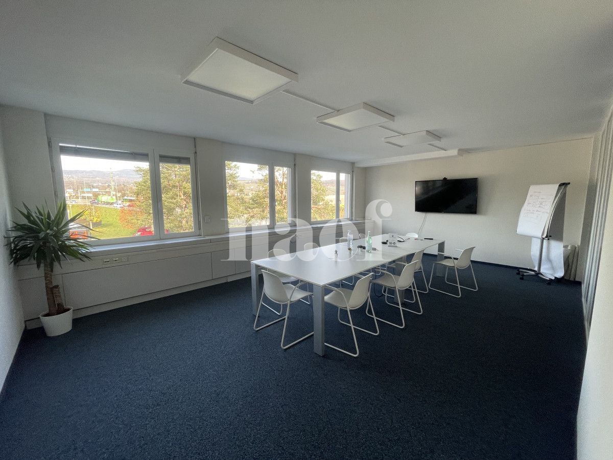 À louer : Surface Commerciale Bureau Gland - Ref : EC.41564 | Naef Immobilier