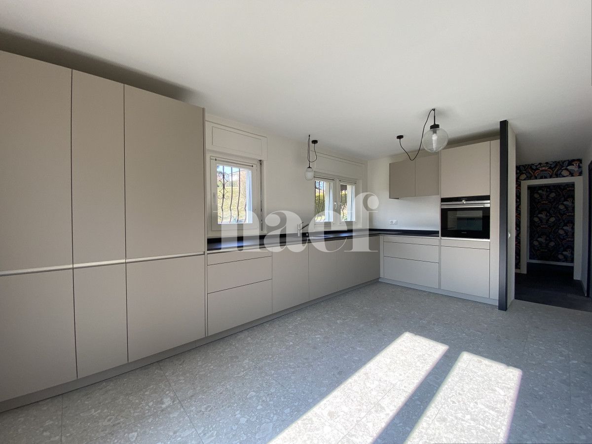 À louer : Maison 7 Pieces Nyon - Ref : EC.41803 | Naef Immobilier