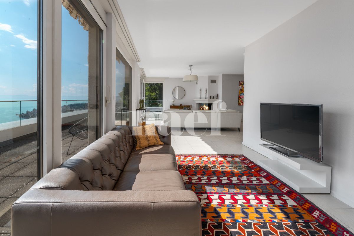 À louer : Appartement 5.5 Pieces Chernex - Ref : EC.41982 | Naef Immobilier