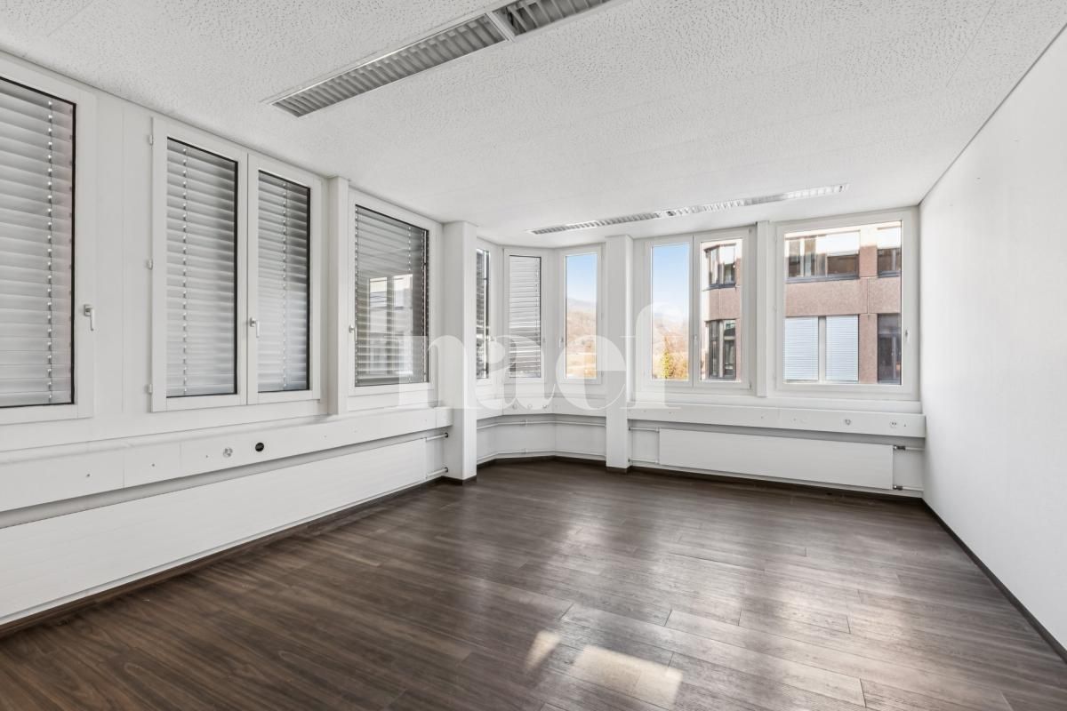 À louer : Surface Commerciale Atelier Marin Epagnier - Ref : EC.42113 | Naef Immobilier