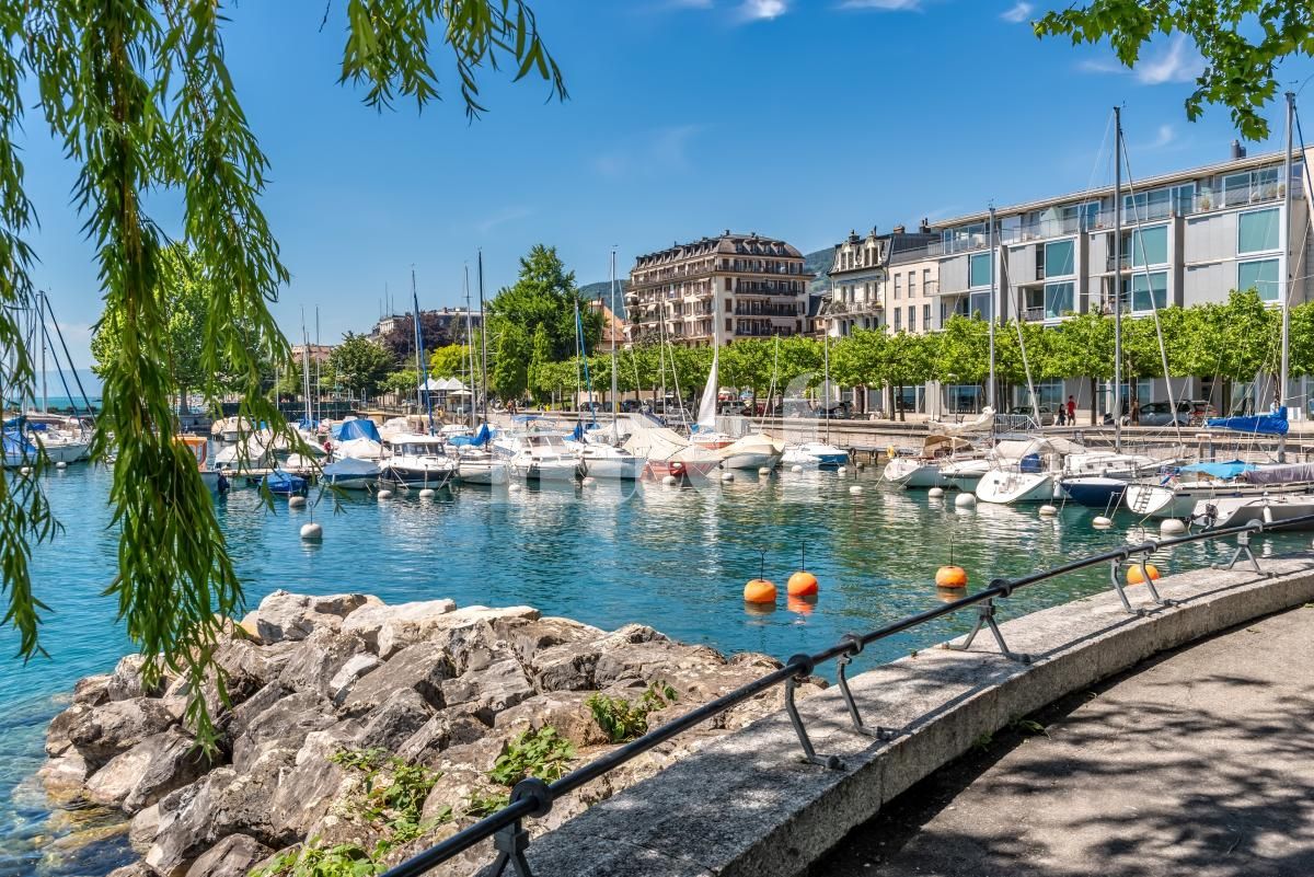 À louer : Surface Commerciale Arcade Vevey - Ref : EC.42788 | Naef Immobilier