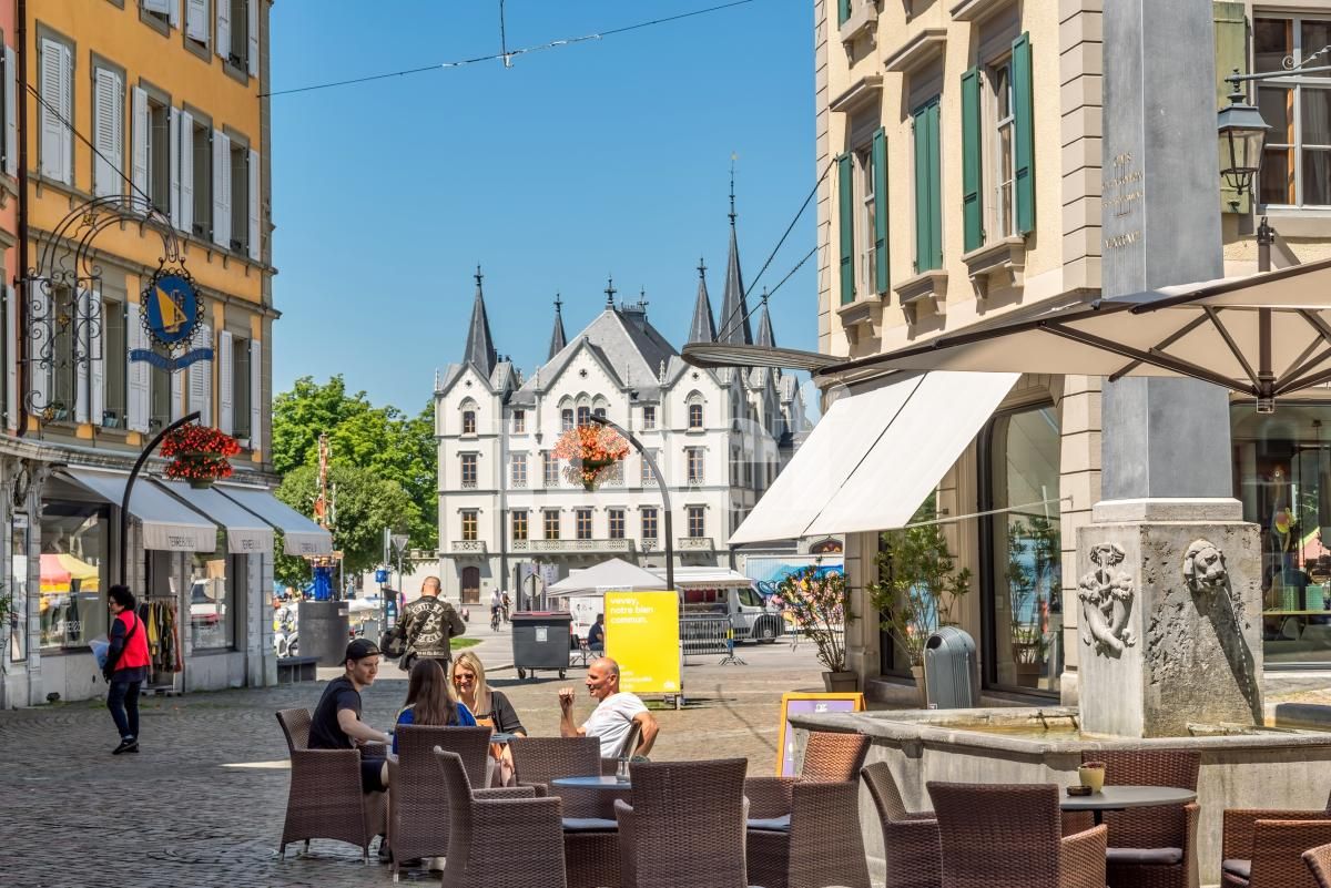 À louer : Surface Commerciale Arcade Vevey - Ref : EC.42788 | Naef Immobilier