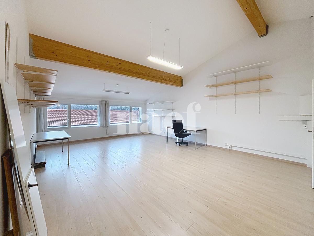 À louer : Surface Commerciale Bureau Le Mont-sur-Lausanne - Ref : EC.42857 | Naef Immobilier