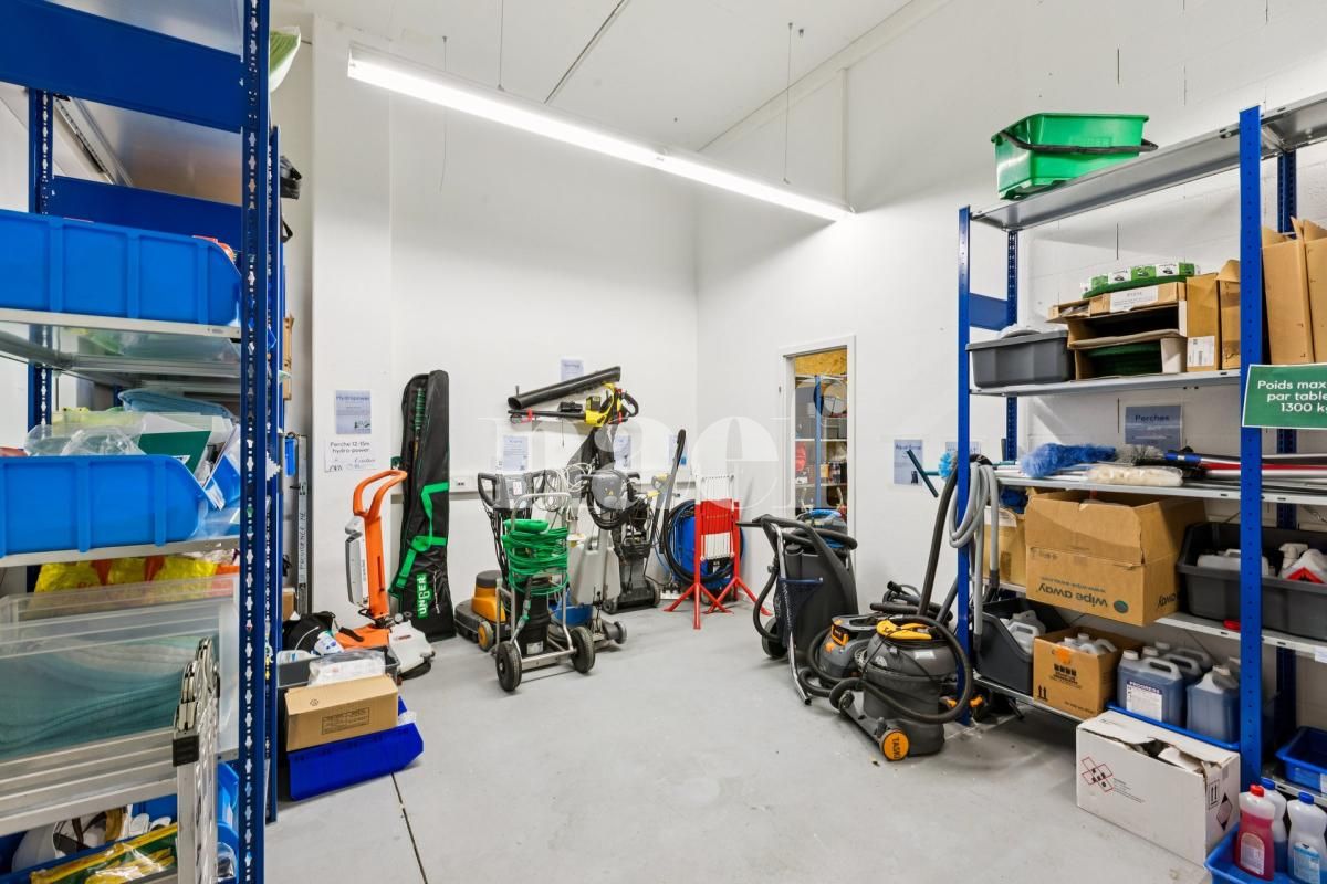 À louer : Dépôt Marin Epagnier - Ref : EC.43092 | Naef Immobilier