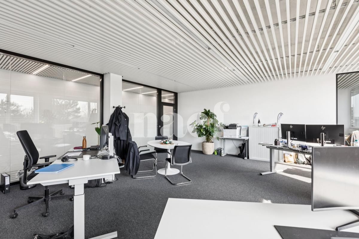 À louer : Surface Commerciale Bureau Boudry - Ref : EC.43479 | Naef Immobilier