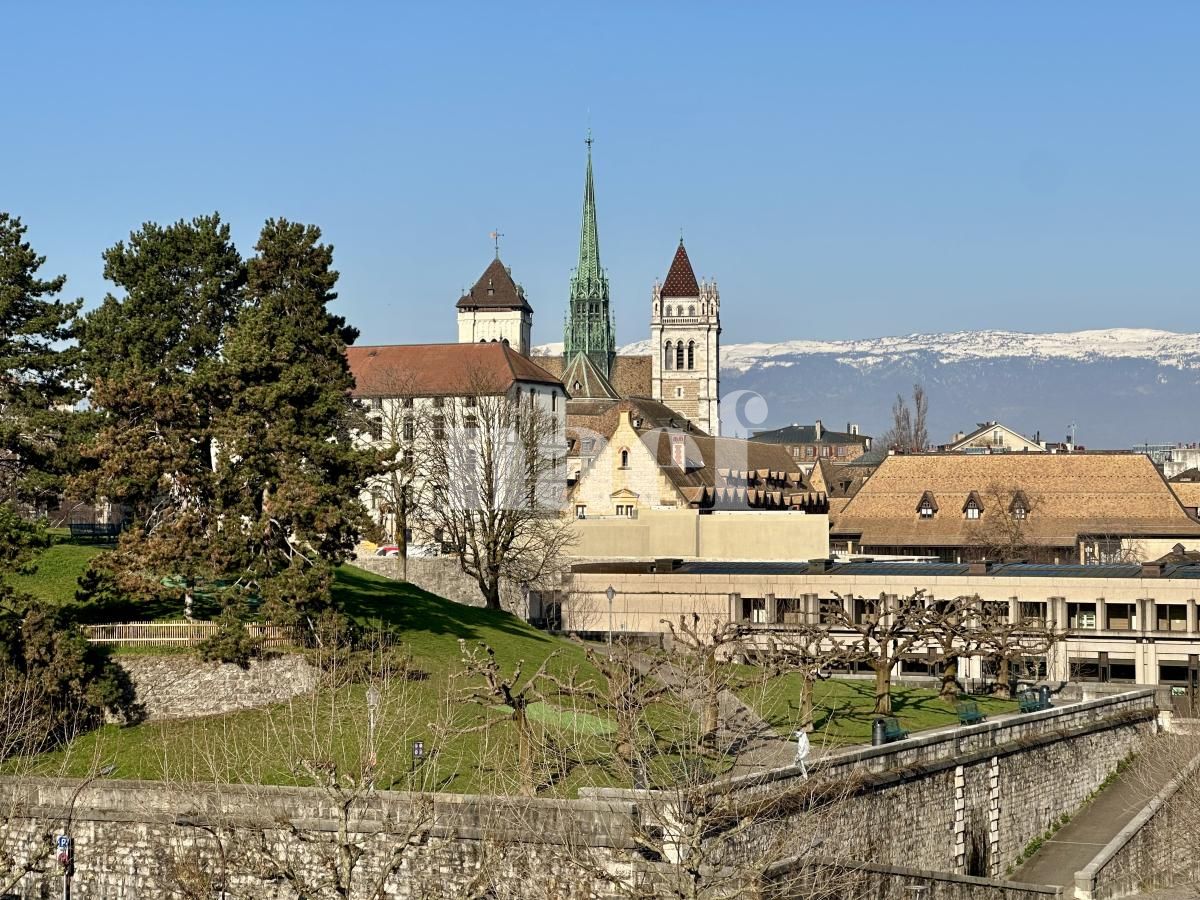 À louer : Appartement 6 Pieces Genève - Ref : EC.43529 | Naef Immobilier