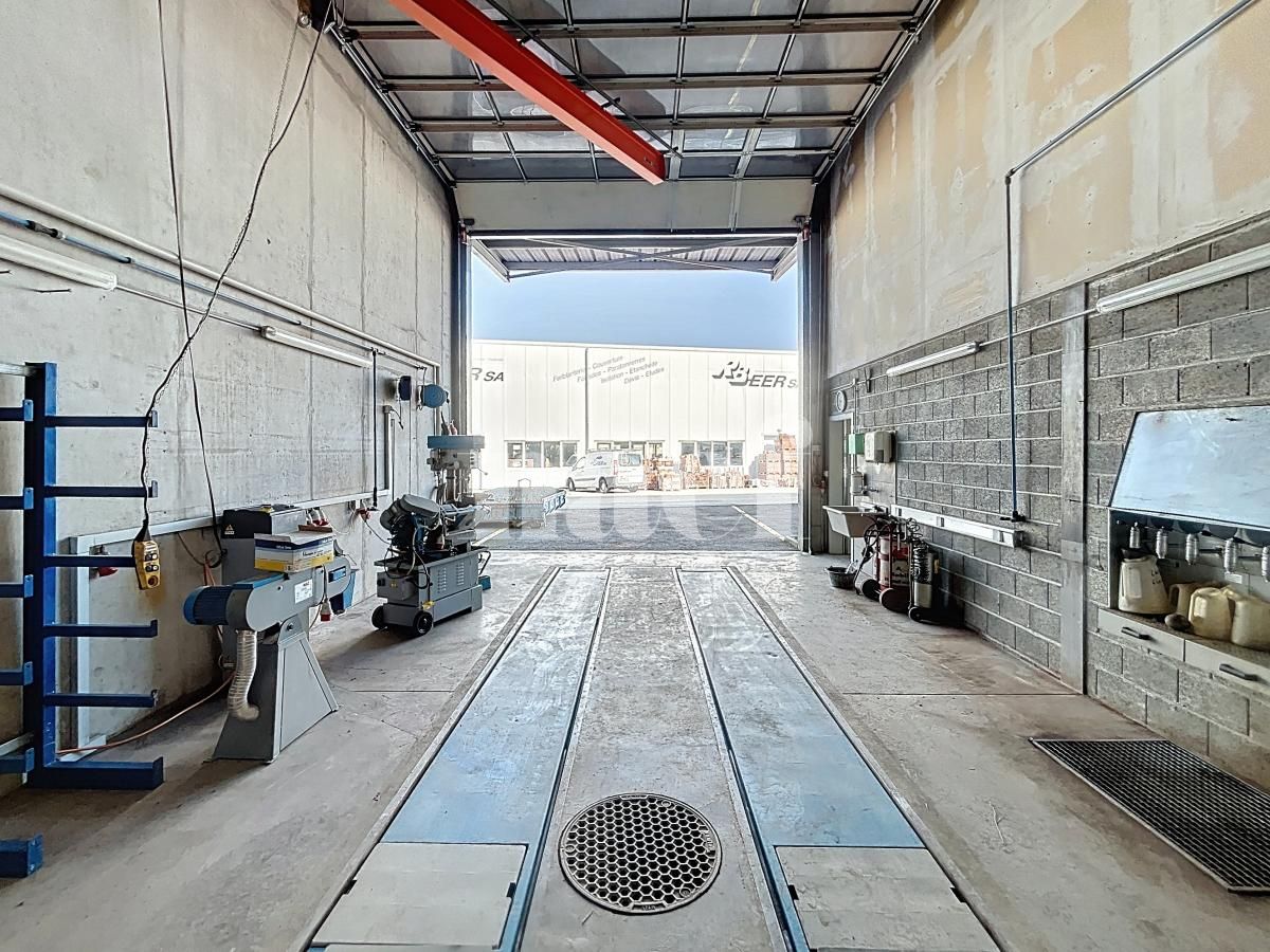 À louer : Dépôt Bremblens - Ref : EC.43700 | Naef Immobilier