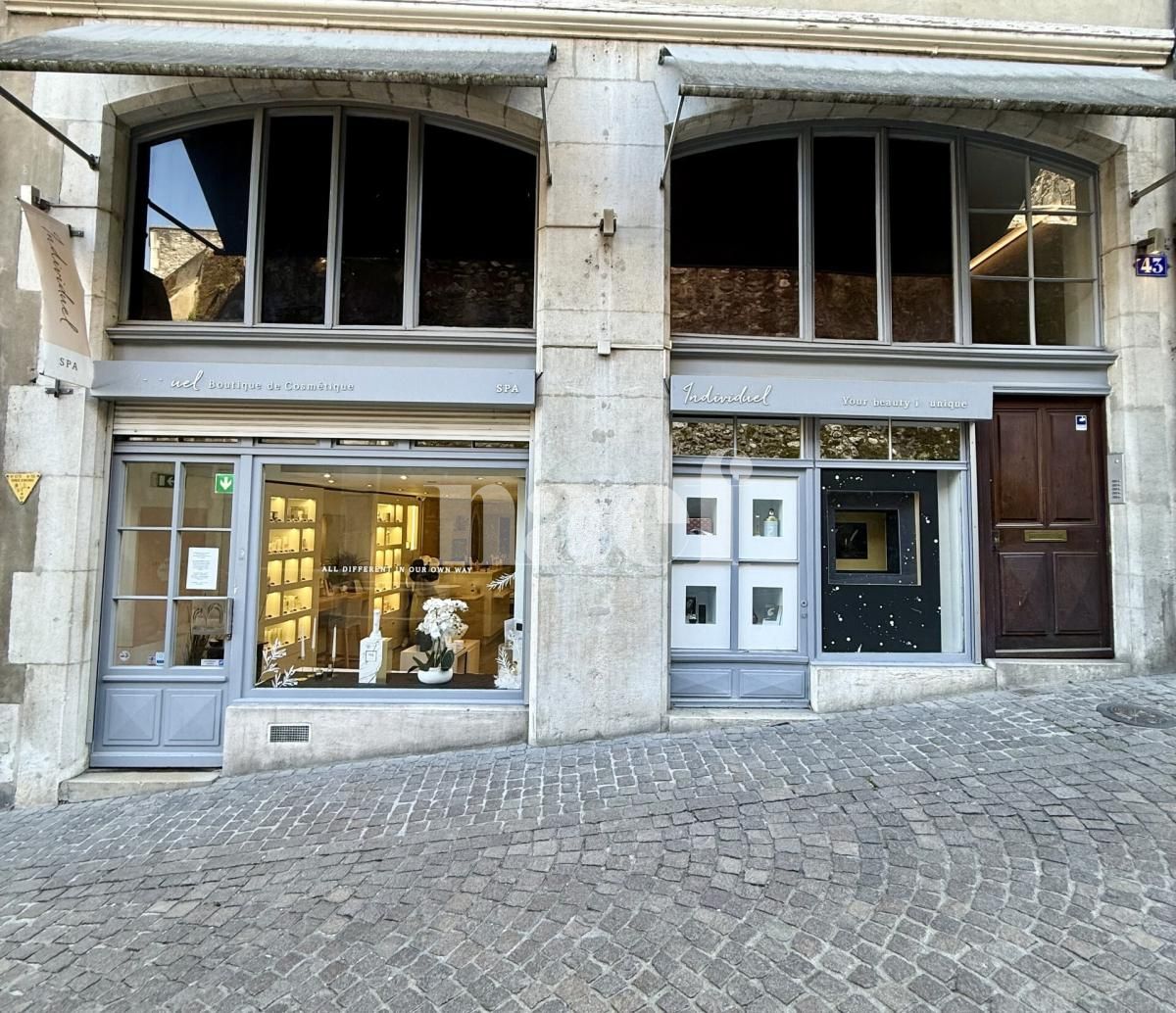 À louer : Surface Commerciale Arcade GENEVE - Ref : EC.43832 | Naef Immobilier
