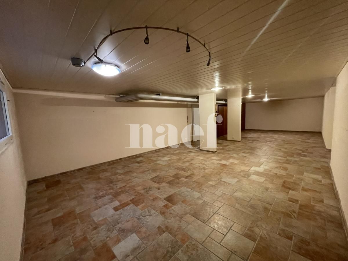 À louer : Dépôt Gland - Ref : EC.44127 | Naef Immobilier