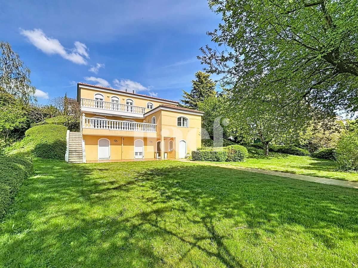 À louer : Maison 6 Pieces Bussigny - Ref : EC.44157 | Naef Immobilier