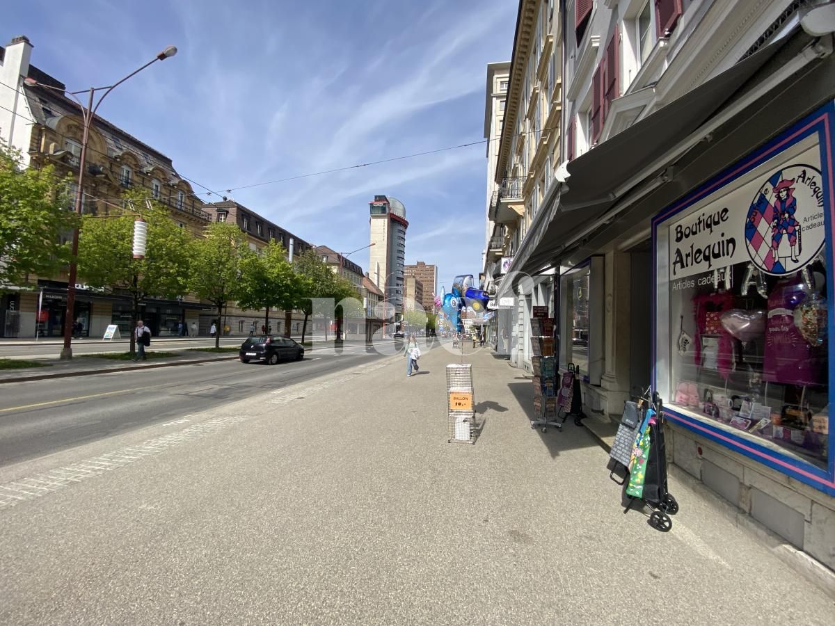 À louer : Surface Commerciale Arcade La Chaux-de-Fonds - Ref : EC.44510 | Naef Immobilier