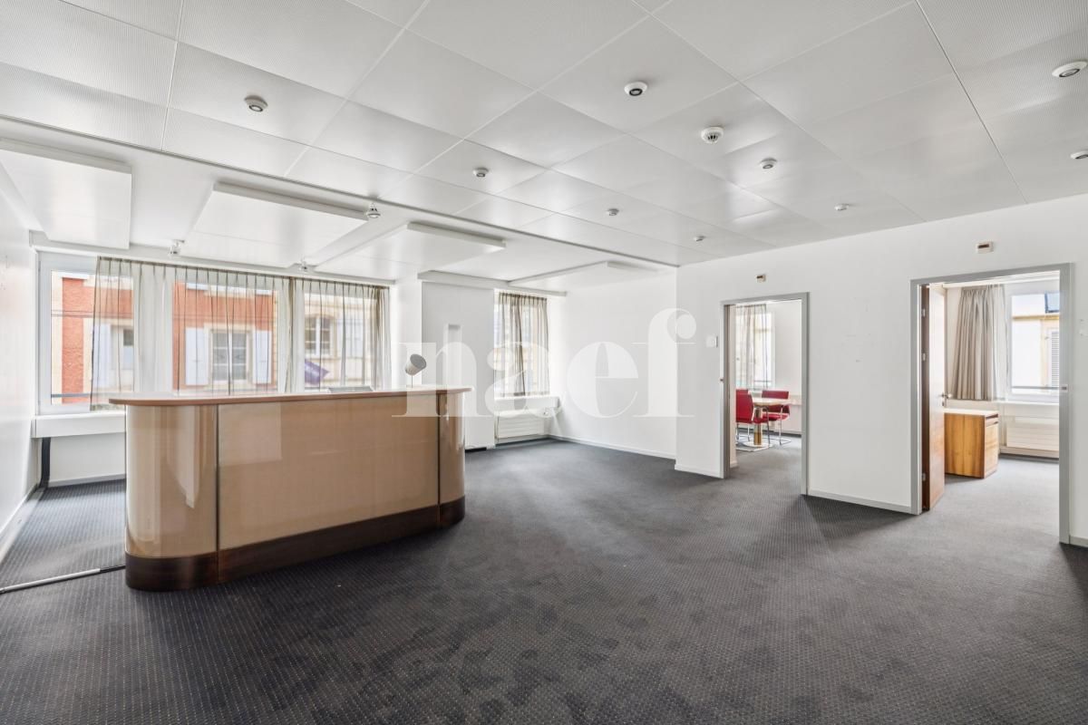 À louer : Surface Commerciale Bureau Neuchâtel - Ref : EC.44678 | Naef Immobilier