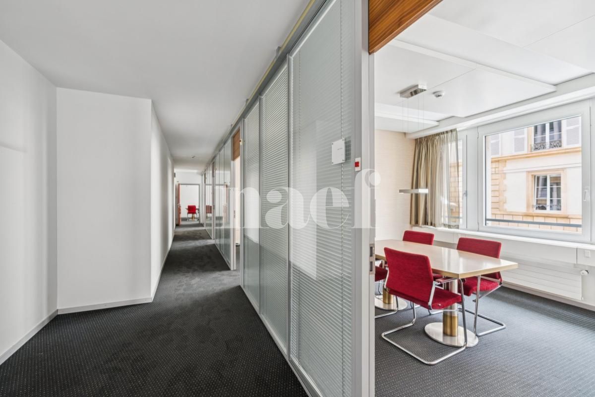 À louer : Surface Commerciale Bureau Neuchâtel - Ref : EC.44678 | Naef Immobilier