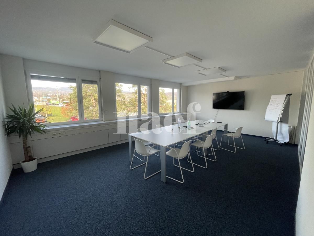 À louer : Surface Commerciale Bureau Gland - Ref : EC.45012 | Naef Immobilier