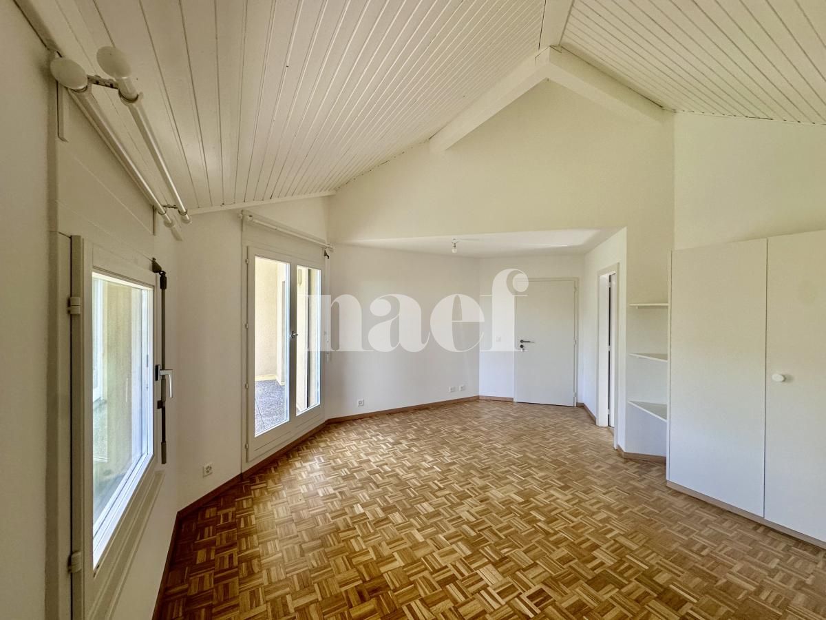 À louer : Maison 8 Pieces Genthod - Ref : EC.45111 | Naef Immobilier