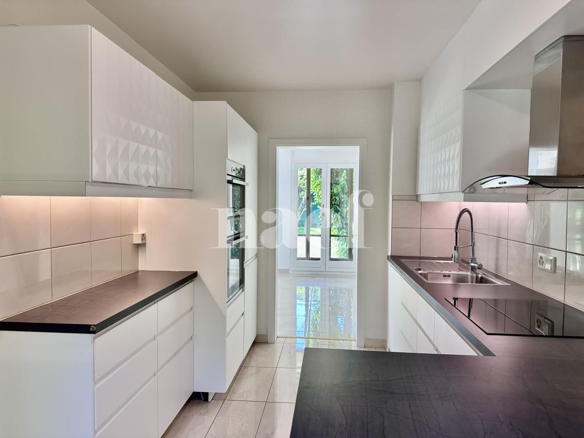 À louer : Maison 8 Pieces Genthod - Ref : EC.45111 | Naef Immobilier