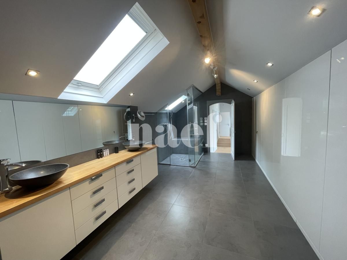 À louer : Maison 8 Pieces Mont-sur-Rolle - Ref : EC.45298 | Naef Immobilier