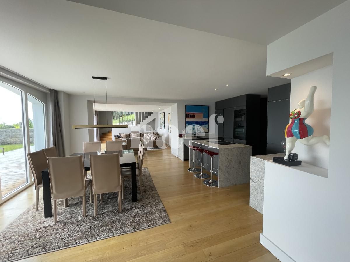 À louer : Maison 8 Pieces Mont-sur-Rolle - Ref : EC.45298 | Naef Immobilier