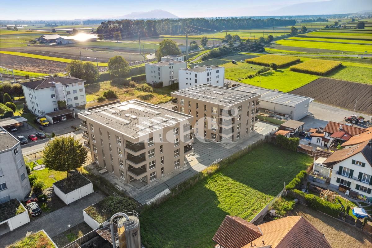 À louer : Surface Commerciale Bureau Kerzers - Ref : EC.45537 | Naef Immobilier