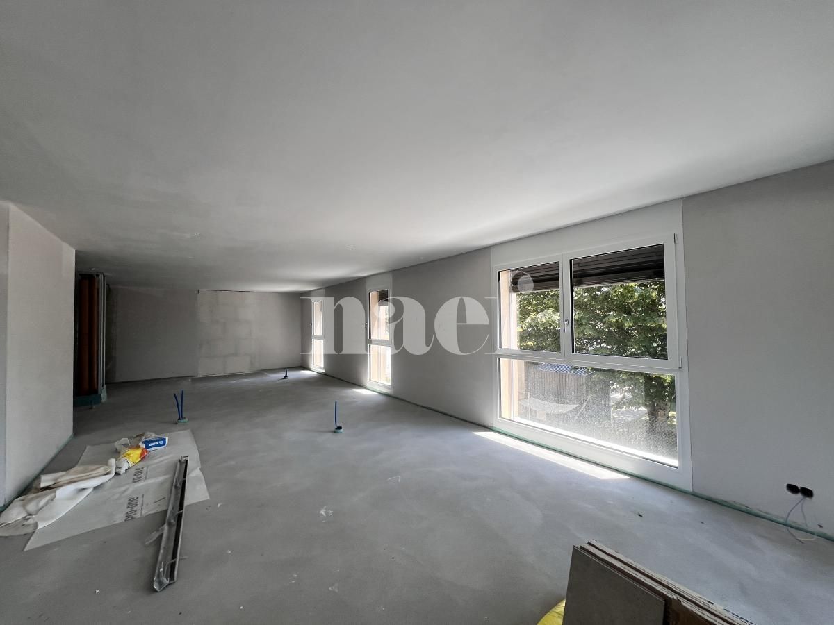 À louer : Surface Commerciale Bureau Kerzers - Ref : EC.45537 | Naef Immobilier