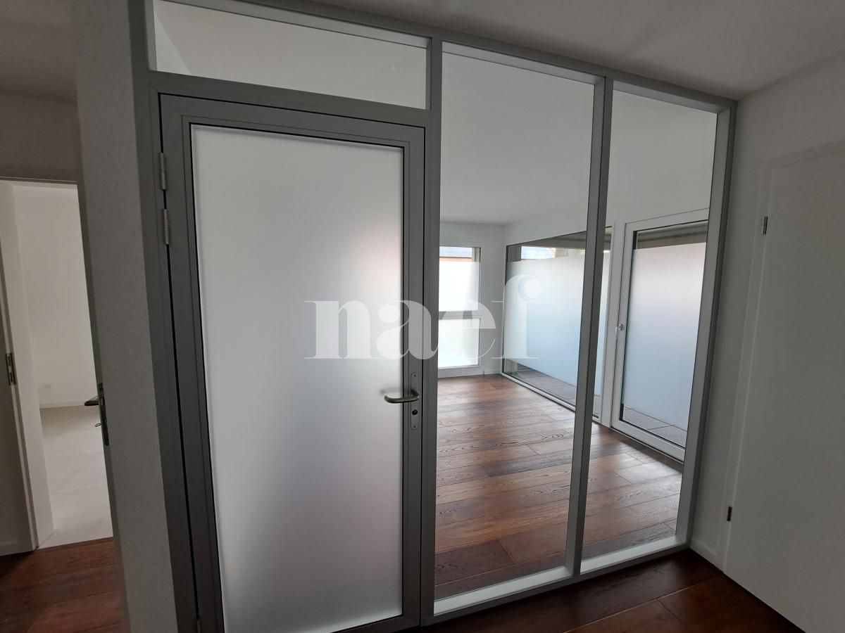 À louer : Surface Commerciale Bureau Kerzers - Ref : EC.45537 | Naef Immobilier