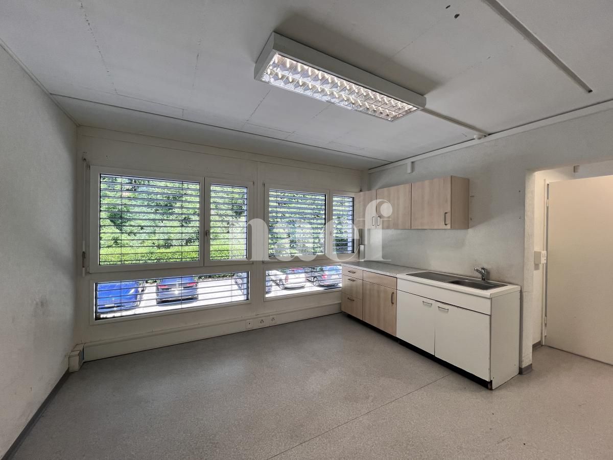 À louer : Surface Commerciale Bureau Marly - Ref : EC.45581 | Naef Immobilier