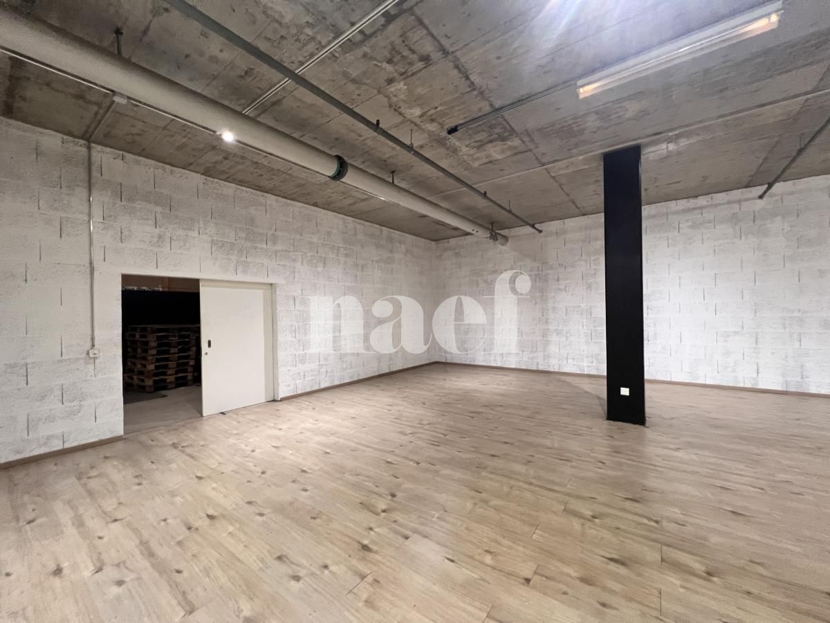 À louer : Surface Commerciale Atelier GrangesPaccot - Ref : EC.45599 | Naef Immobilier