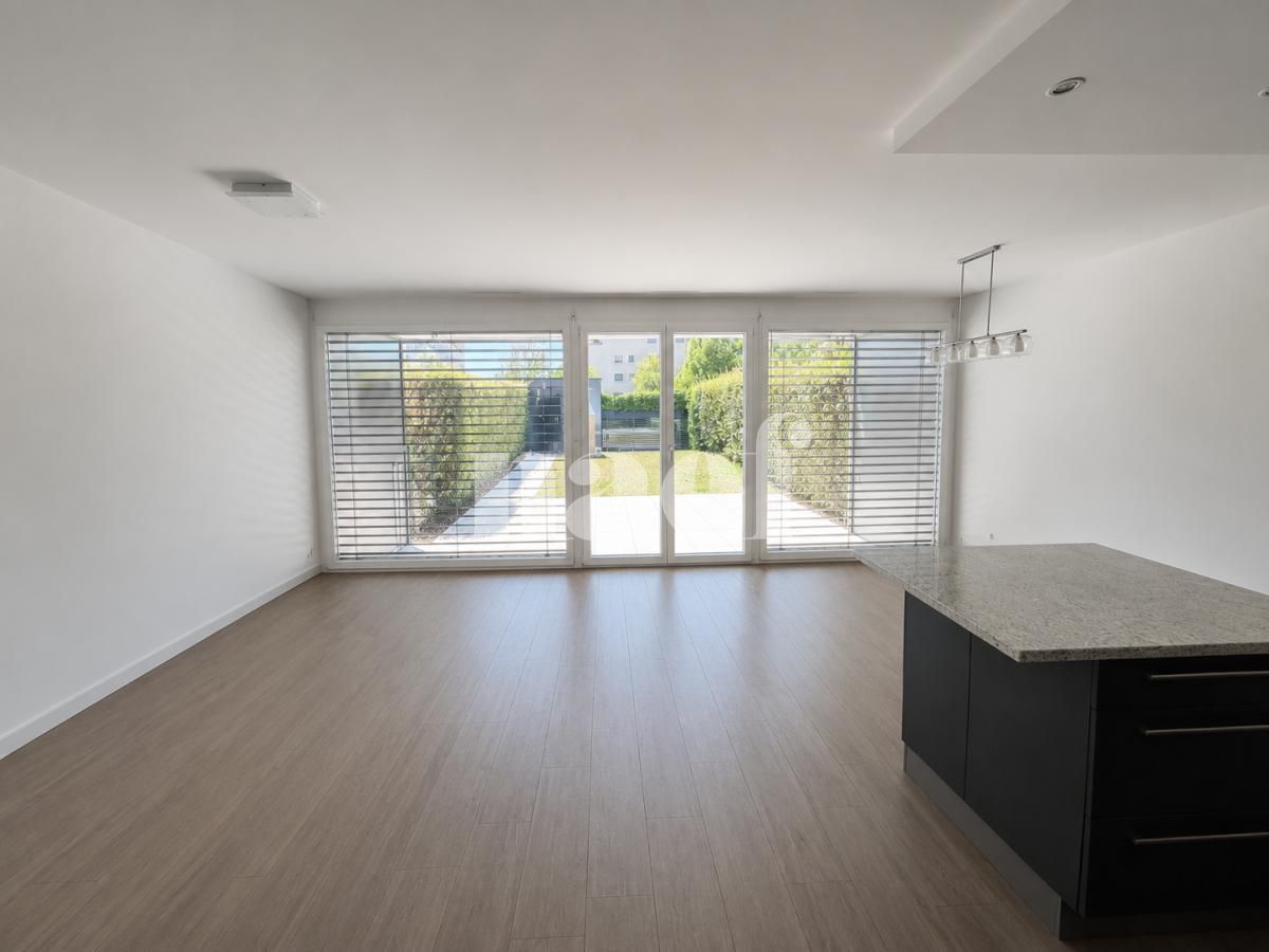 À louer : Appartement 4 Pieces Vich - Ref : EC.45942 | Naef Immobilier
