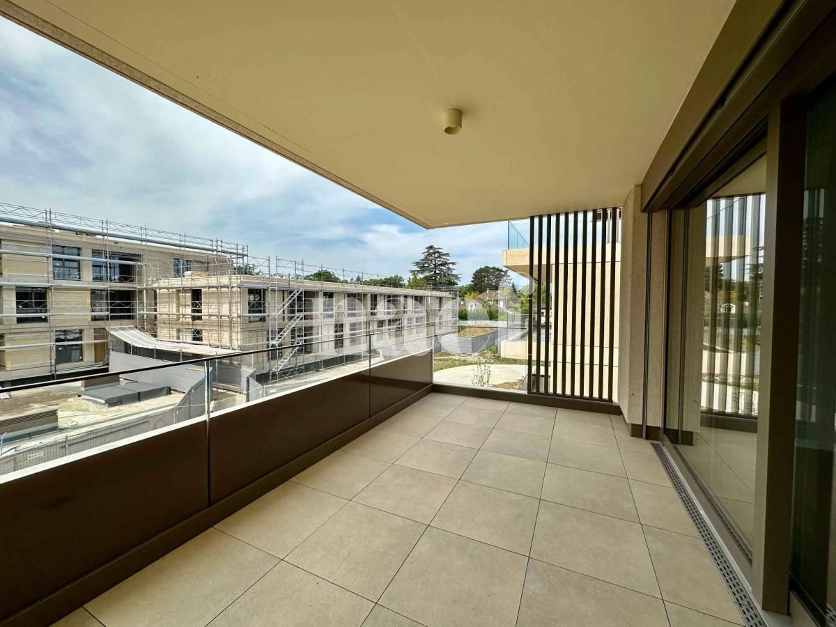 À louer : Appartement 4 Pieces Troinex - Ref : EC.46176 | Naef Immobilier
