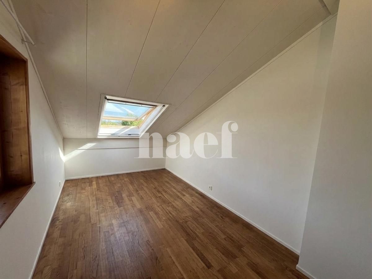 À louer : Appartement 6.5 Pieces Bursinel - Ref : EC.47292 | Naef Immobilier