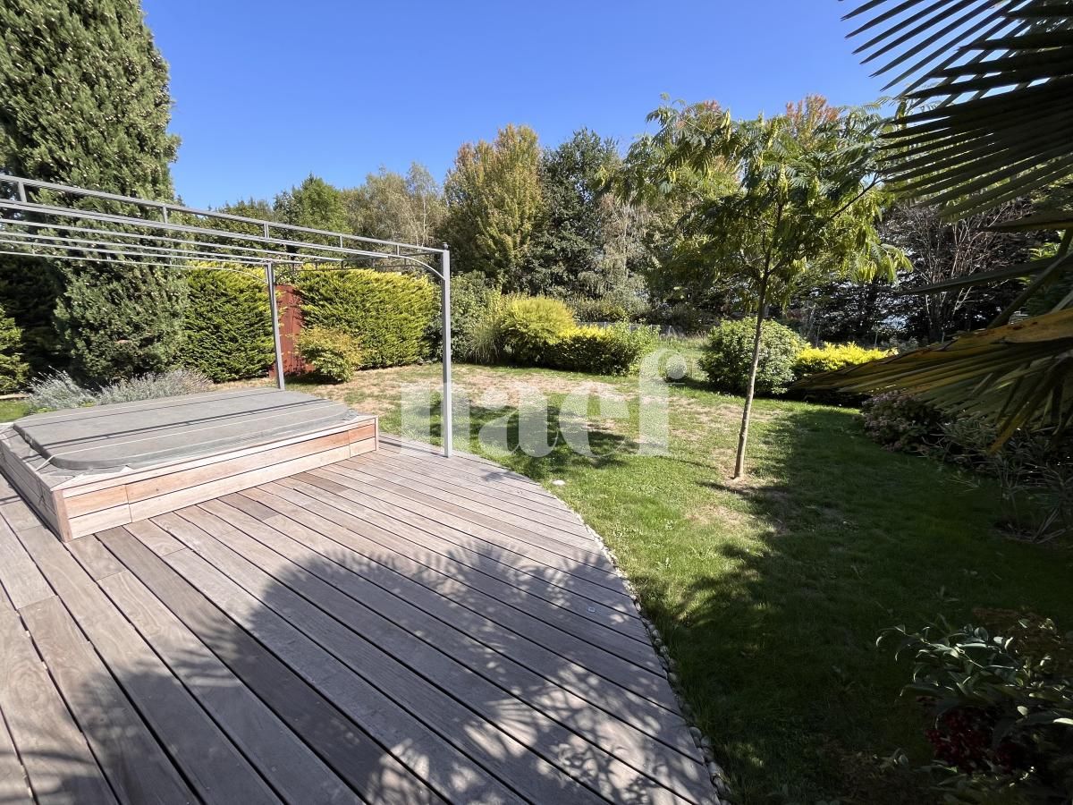 À louer : Appartement 6.5 Pieces Bursinel - Ref : EC.47292 | Naef Immobilier