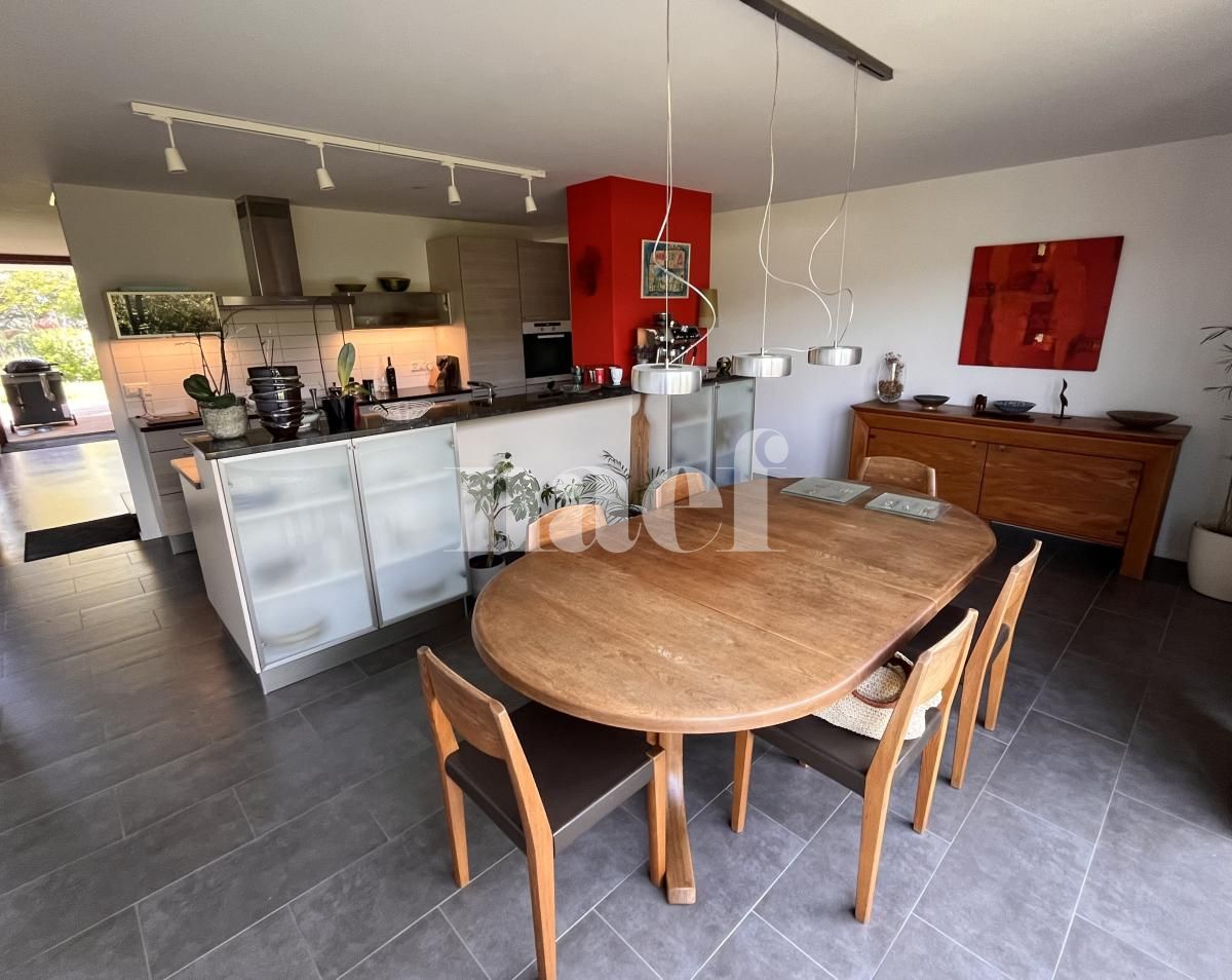 À louer : Appartement 6.5 Pieces Bursinel - Ref : EC.47292 | Naef Immobilier