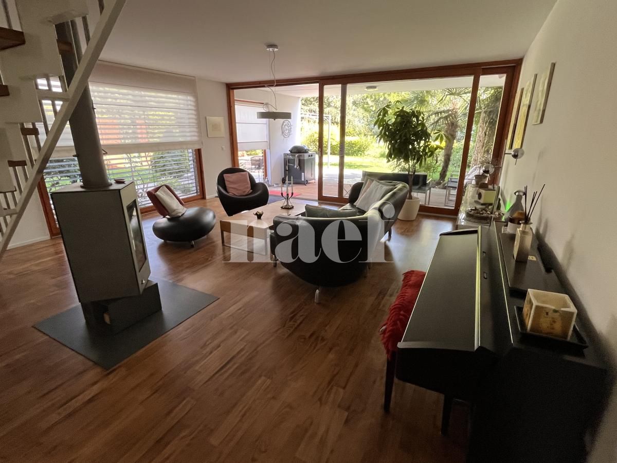 À louer : Appartement 6.5 Pieces Bursinel - Ref : EC.47292 | Naef Immobilier