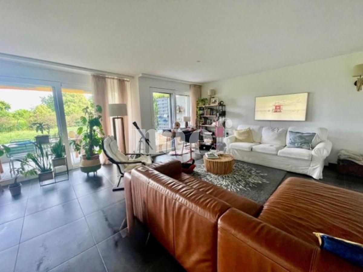 À louer : Appartement 4.5 Pieces Saint-Prex - Ref : EC.48504 | Naef Immobilier