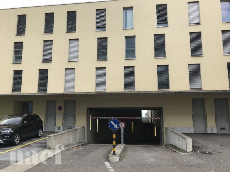 À louer : Parking couvert Neuchâtel - Ref : 25329 | Naef Immobilier