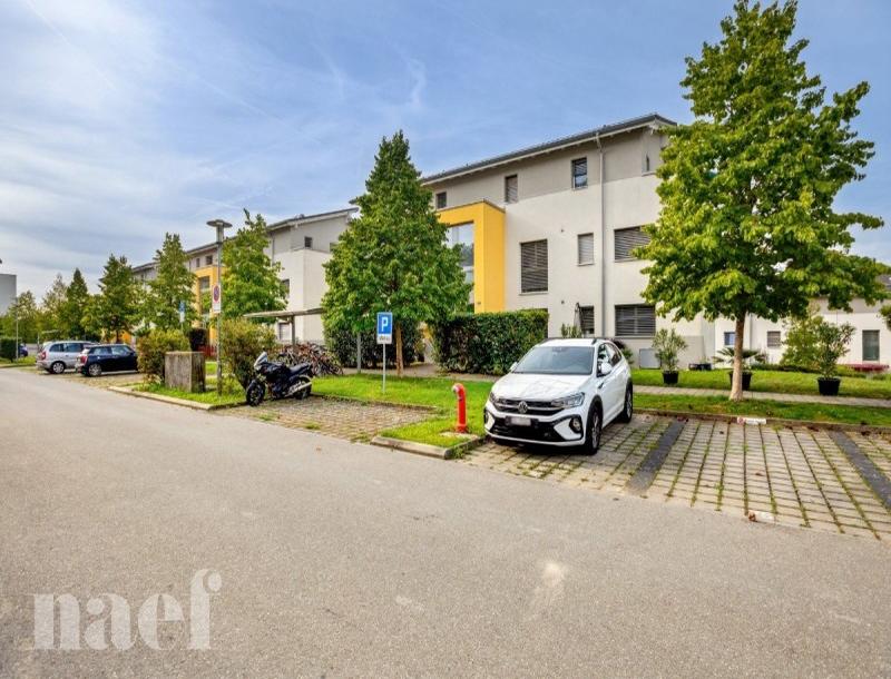 À louer : Parking couvert La Sarraz - Ref : 26798 | Naef Immobilier