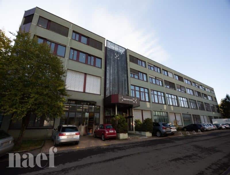 À louer : Surface Commerciale Bureau La Chaux-de-Fonds - Ref : 45506 | Naef Immobilier