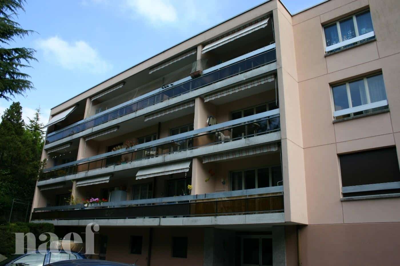 À louer : Parking couvert Lutry - Ref : 15228 | Naef Immobilier