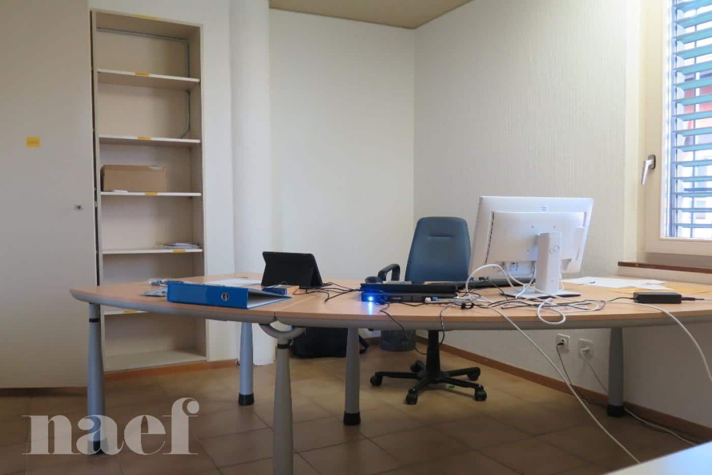 À louer : Dépôt St-Aubin - Ref : 18494 | Naef Immobilier