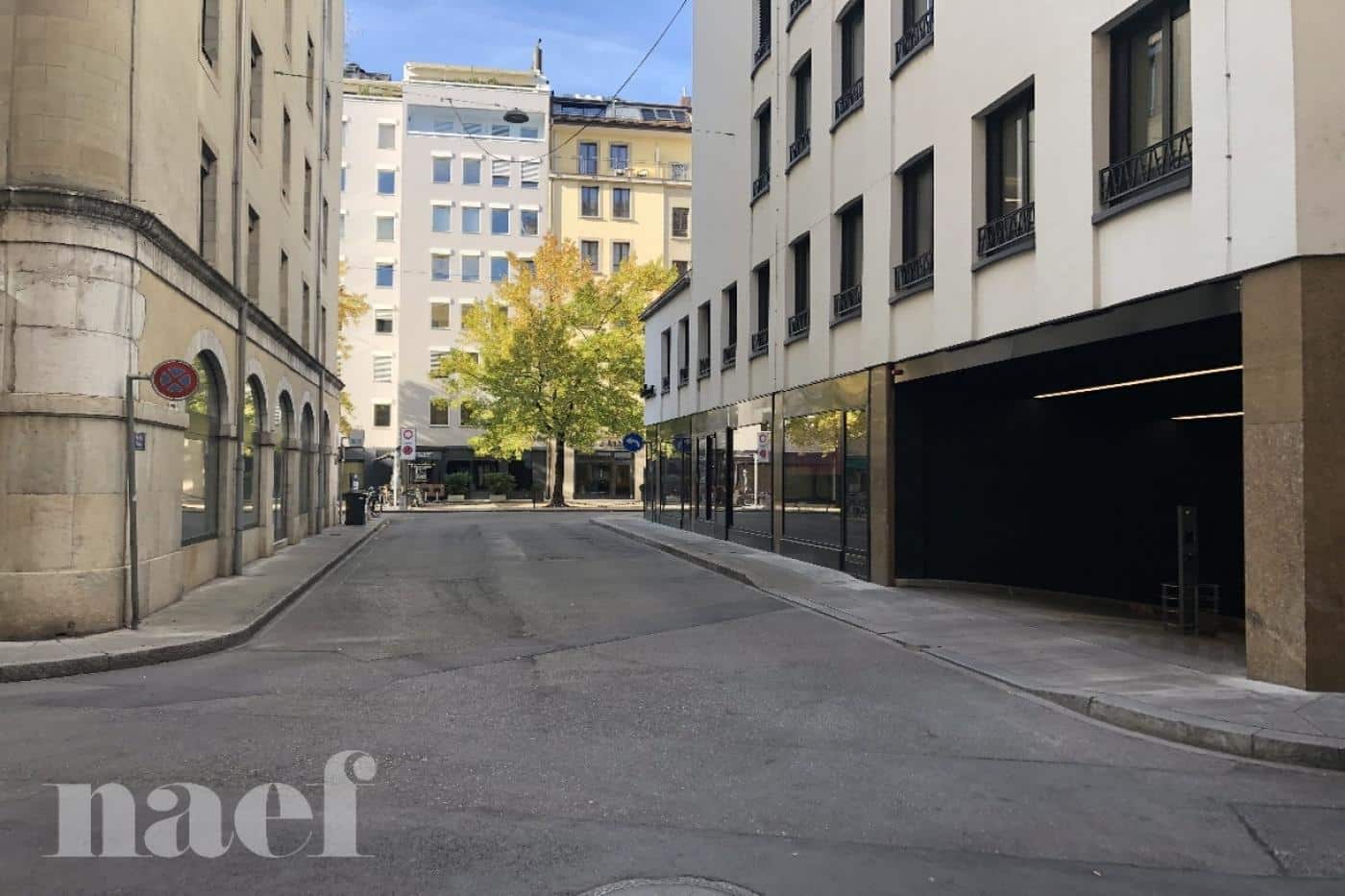 À louer : Parking couvert Genève - Ref : 23325 | Naef Immobilier