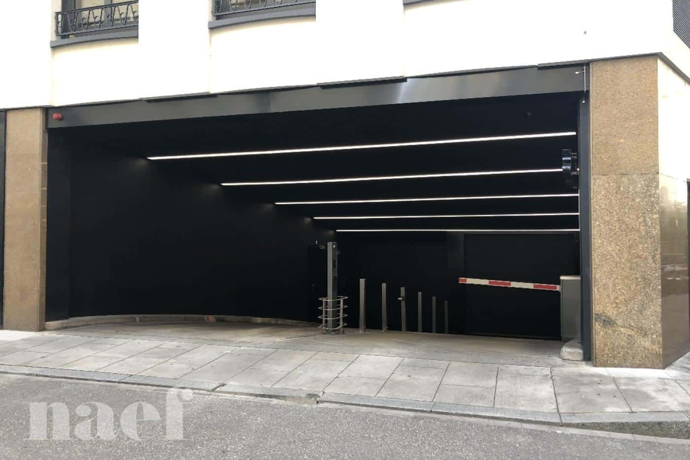 À louer : Parking couvert Genève - Ref : 23325 | Naef Immobilier