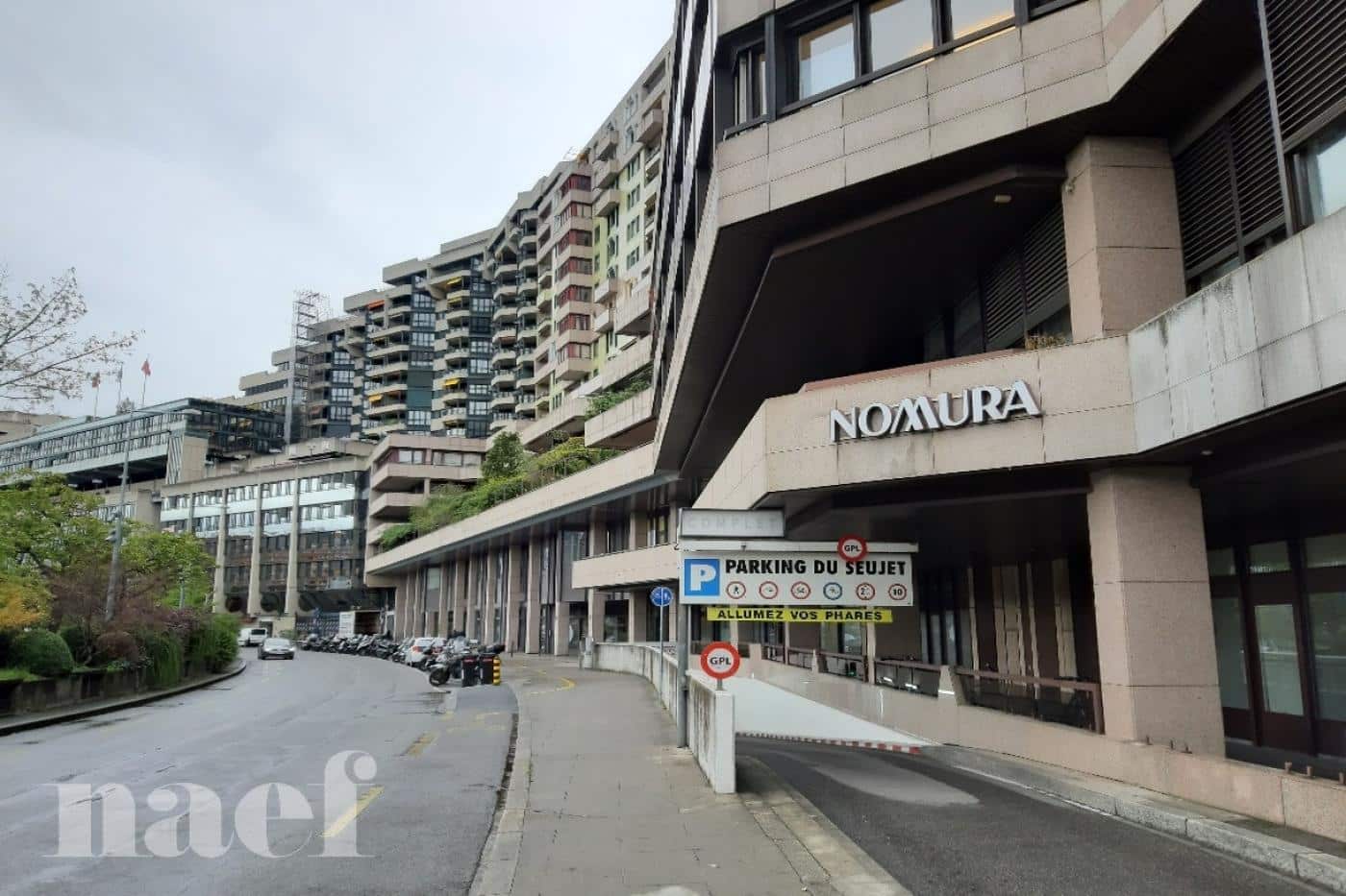À louer : Parking couvert Genève - Ref : 25285 | Naef Immobilier