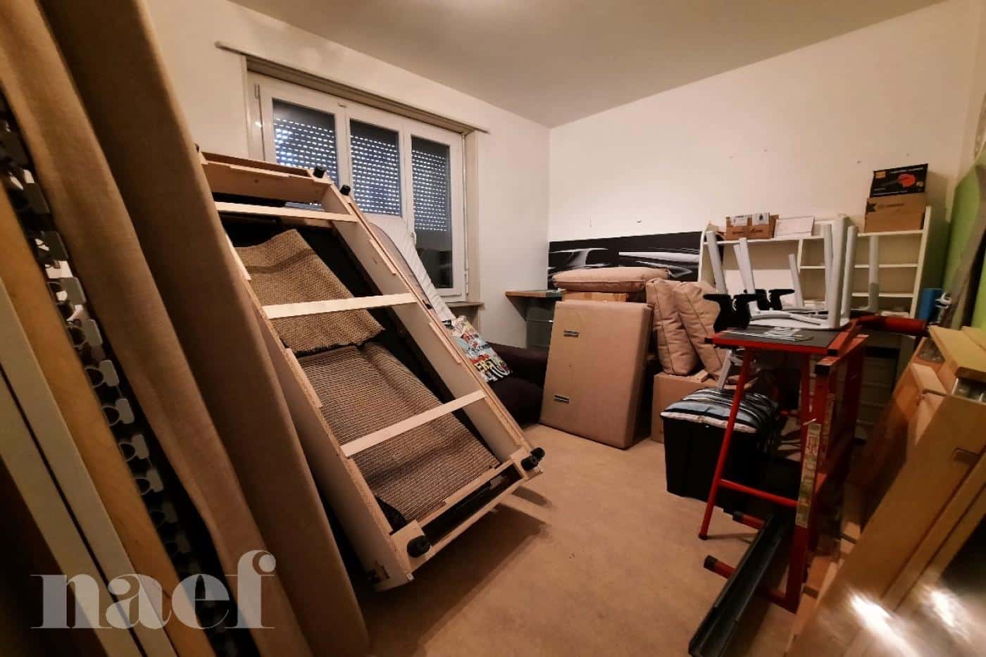 À louer : Surface Commerciale Arcade La Chaux-de-Fonds - Ref : 37803 | Naef Immobilier