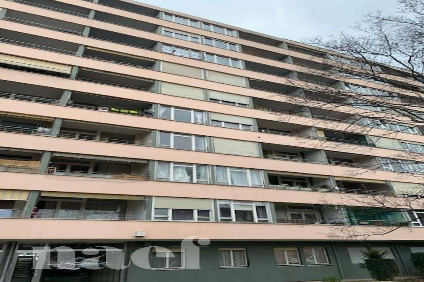 À louer : Parking couvert Genève - Ref : 44453 | Naef Immobilier