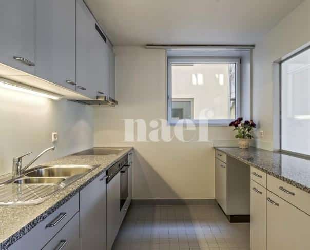 À louer : Appartement 5.5 Pieces Nyon - Ref : 205684.3033 | Naef Immobilier