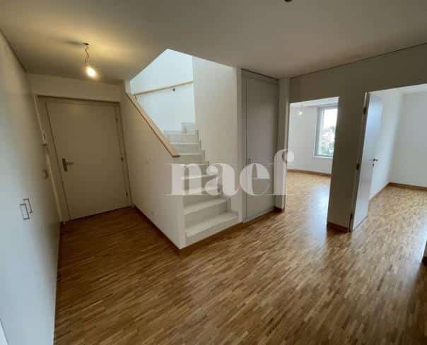 À louer : Appartement 5.5 Pieces Nyon - Ref : 205686.4041 | Naef Immobilier